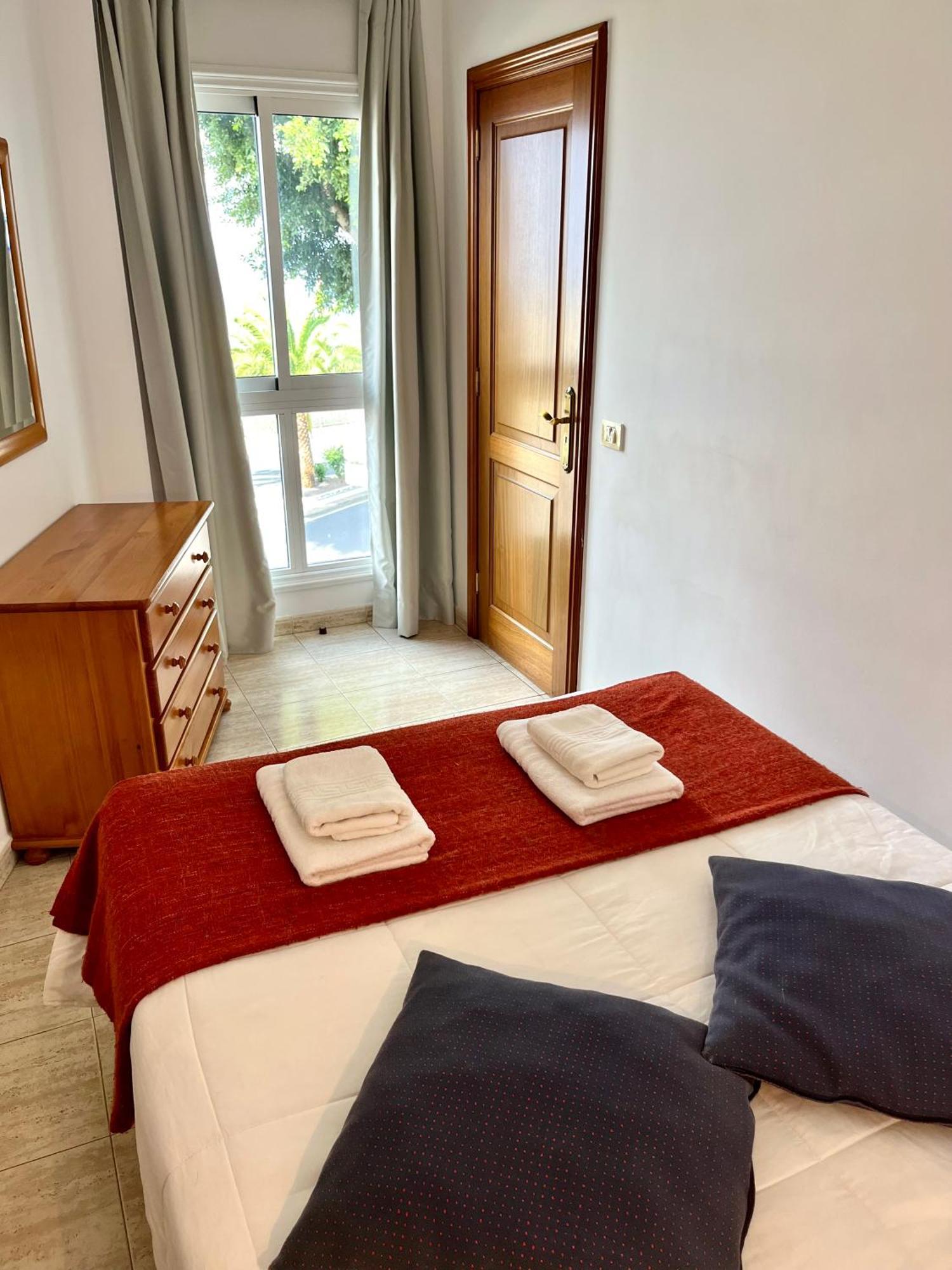 Apartamentos Edalmar Frontera Exterior photo