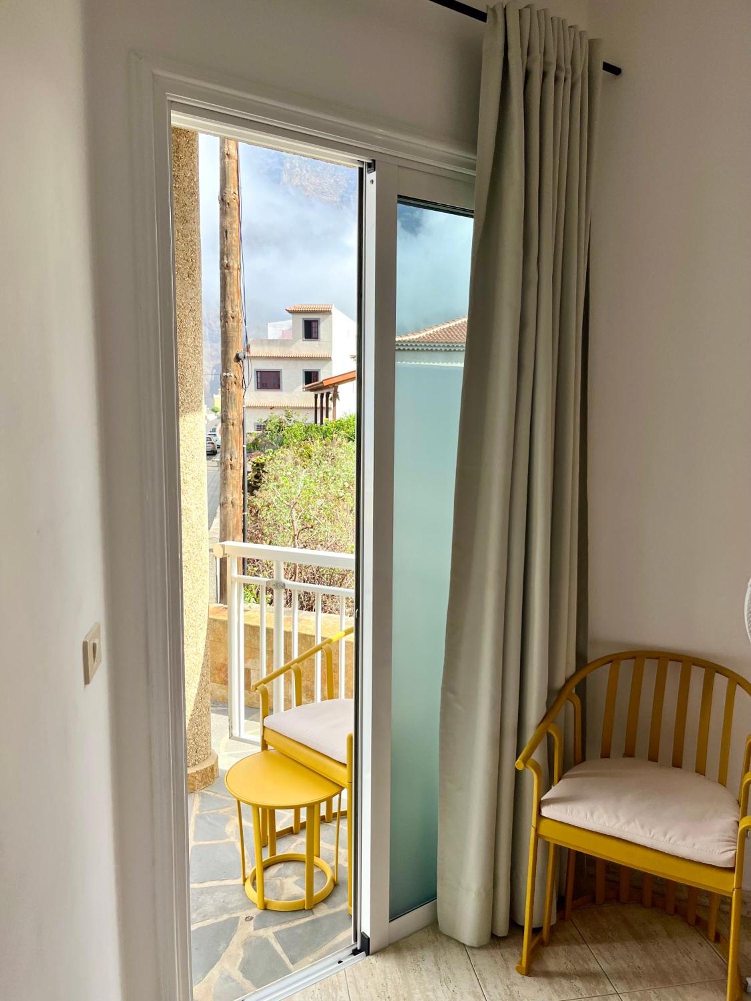 Apartamentos Edalmar Frontera Exterior photo