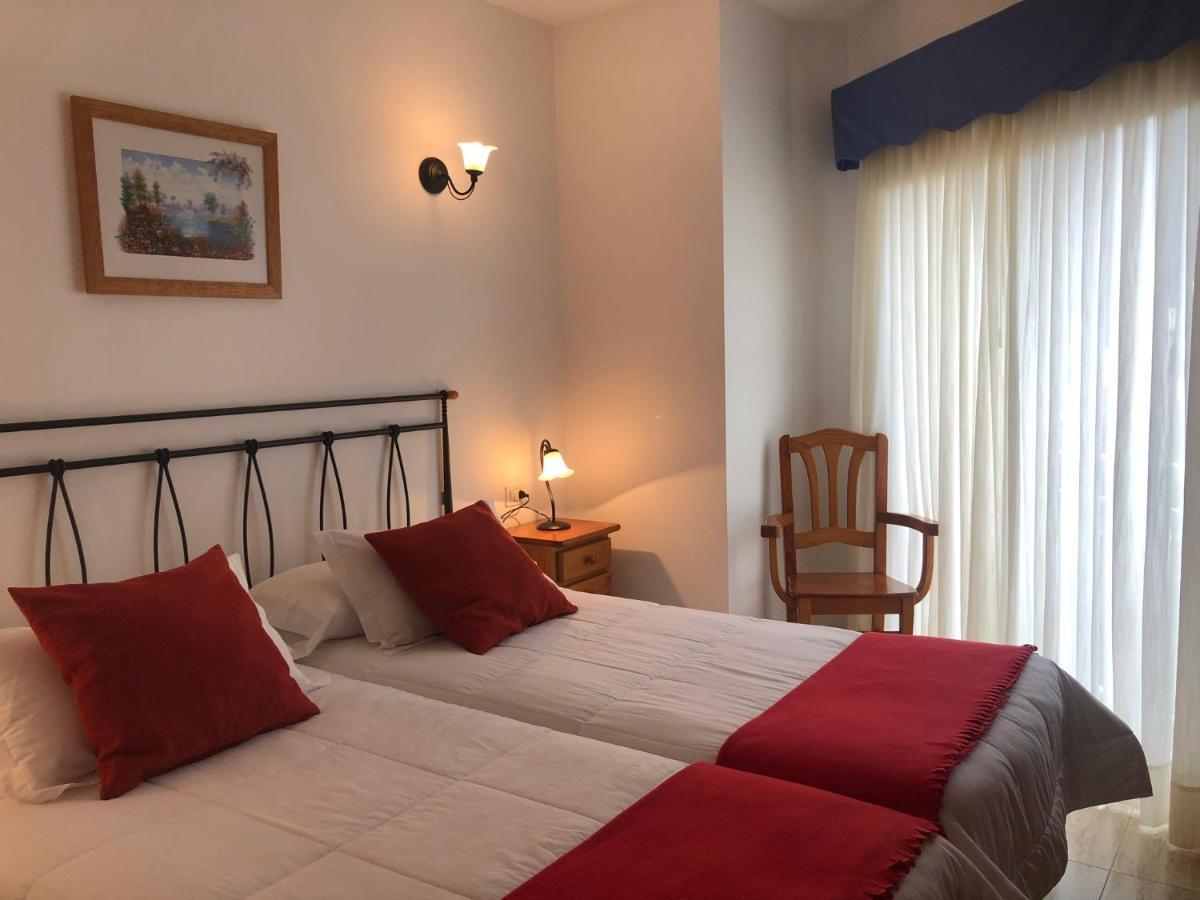 Apartamentos Edalmar Frontera Exterior photo
